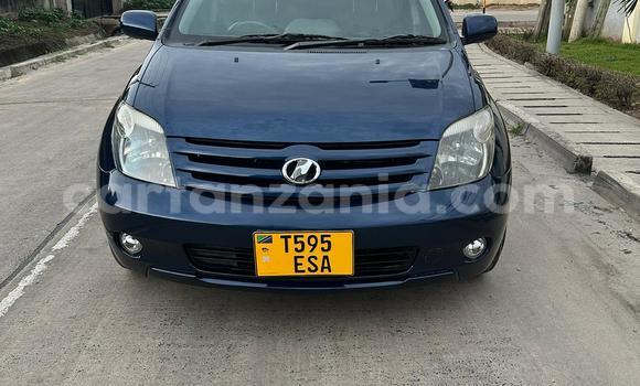 Buy Used Toyota IST Blue Car in Dar es Salaam in Dar es Salaam