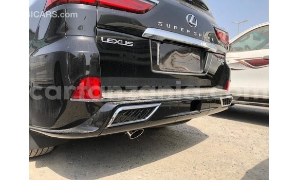 Nunua Imported Lexus LX Nyeusi Gari ndani ya Import - Dubai nchini Arusha Nunua Imported Lexus LX Nyeusi Gari ndani ya Import - Dubai nchini Arusha