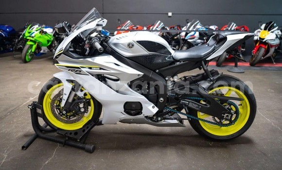 Buy Used Yamaha YZF Beige Bike in Dar es Salaam in Dar es Salaam Buy Used Yamaha YZF Beige Bike in Dar es Salaam in Dar es Salaam