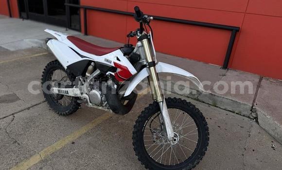 Buy Used Yamaha YZ White Bike in Dar es Salaam in Dar es Salaam Buy Used Yamaha YZ White Bike in Dar es Salaam in Dar es Salaam