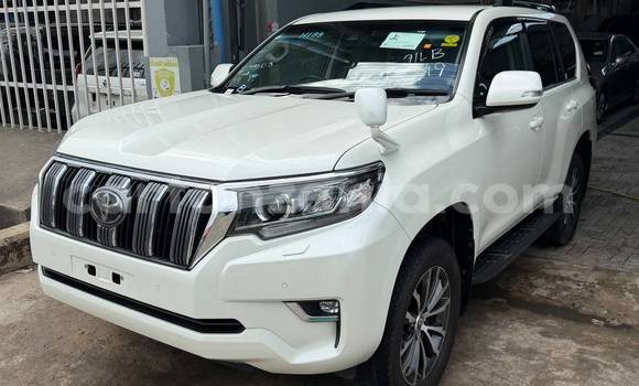 Buy Import Toyota Land Cruiser Prado White Car in Dar es Salaam in Dar es Salaam Buy Import Toyota Land Cruiser Prado White Car in Dar es Salaam in Dar es Salaam