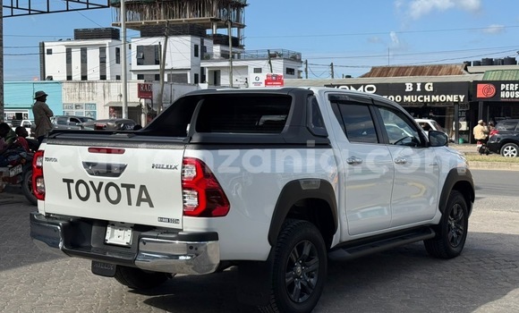 Buy Import Toyota Hilux White Car in Dar es Salaam in Dar es Salaam Buy Import Toyota Hilux White Car in Dar es Salaam in Dar es Salaam