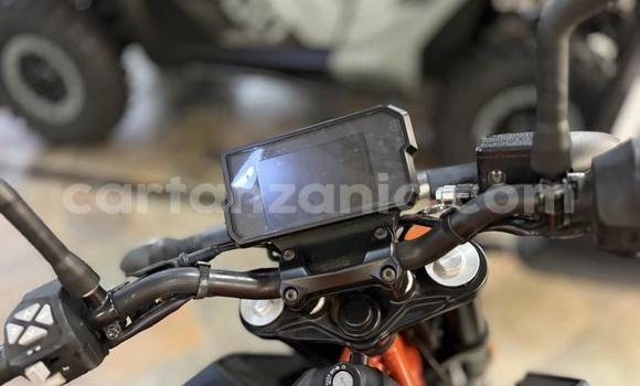 Buy Used KTM Duke Black Bike in Dar es Salaam in Dar es Salaam Buy Used KTM Duke Black Bike in Dar es Salaam in Dar es Salaam