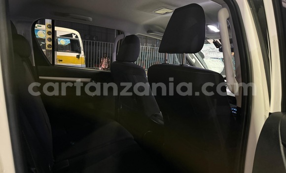 Buy Import Toyota Hilux White Car in Dar es Salaam in Dar es Salaam Buy Import Toyota Hilux White Car in Dar es Salaam in Dar es Salaam