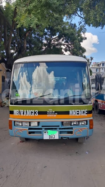 Big with watermark nissan caravan dar es salaam dar es salaam 33483