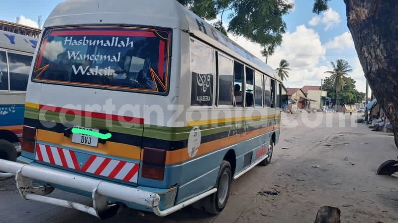 Big with watermark nissan caravan dar es salaam dar es salaam 33483
