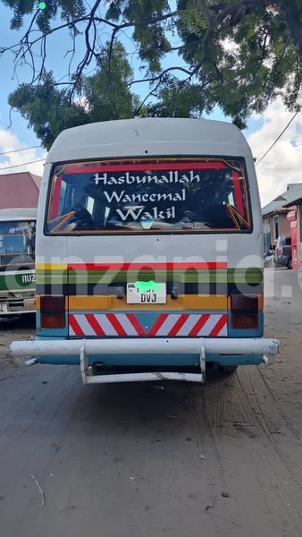 Big with watermark nissan caravan dar es salaam dar es salaam 33483