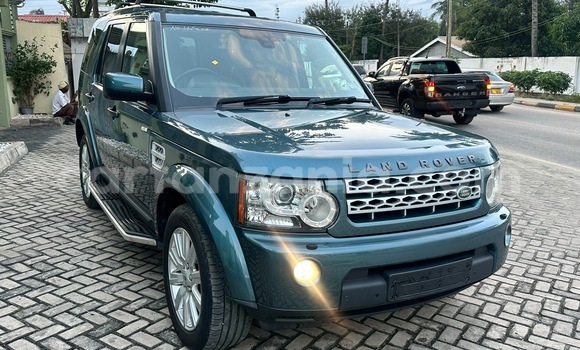 Buy Import Land Rover Discovery Green Car in Dar es Salaam in Dar es Salaam Buy Import Land Rover Discovery Green Car in Dar es Salaam in Dar es Salaam