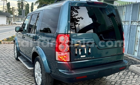 Buy Import Land Rover Discovery Green Car in Dar es Salaam in Dar es Salaam Buy Import Land Rover Discovery Green Car in Dar es Salaam in Dar es Salaam