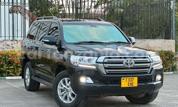 Nunua Ilio tumika Toyota Land Cruiser Nyeusi Gari ndani ya Dar es Salaam nchini Dar es Salaam Nunua Ilio tumika Toyota Land Cruiser Nyeusi Gari ndani ya Dar es Salaam nchini Dar es Salaam