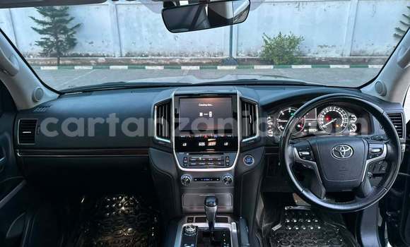 Buy Import Toyota Land Cruiser Black Car in Dar es Salaam in Dar es Salaam Buy Import Toyota Land Cruiser Black Car in Dar es Salaam in Dar es Salaam