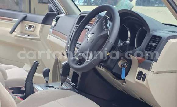 Buy Used Mitsubishi Pajero Silver Car in Dar es Salaam in Dar es Salaam Buy Used Mitsubishi Pajero Silver Car in Dar es Salaam in Dar es Salaam