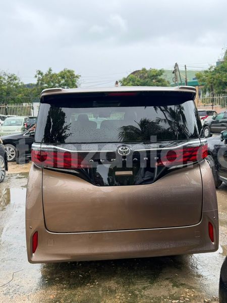 Big with watermark toyota alphard dar es salaam dar es salaam 33504