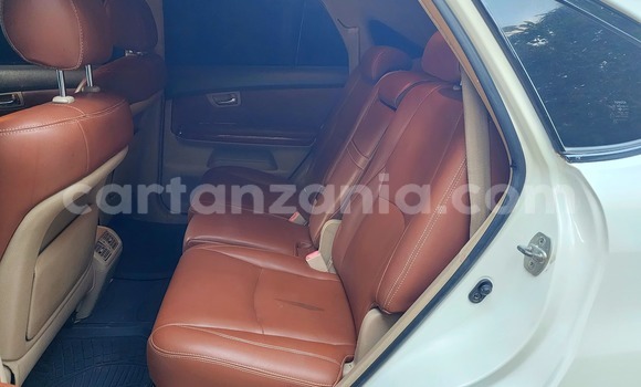 Buy Used Toyota Harrier White Car in Dar es Salaam in Dar es Salaam Buy Used Toyota Harrier White Car in Dar es Salaam in Dar es Salaam