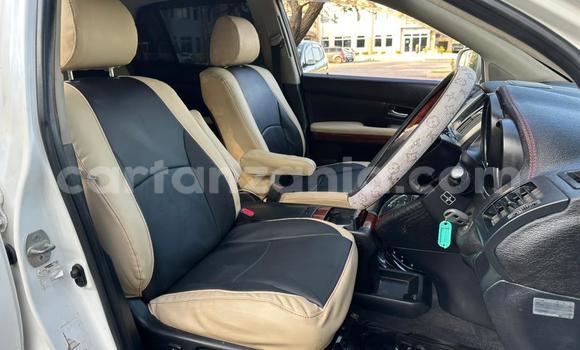 Buy Used Toyota Harrier White Car in Dar es Salaam in Dar es Salaam Buy Used Toyota Harrier White Car in Dar es Salaam in Dar es Salaam