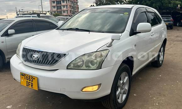 Buy Used Toyota Harrier White Car in Dar es Salaam in Dar es Salaam Buy Used Toyota Harrier White Car in Dar es Salaam in Dar es Salaam