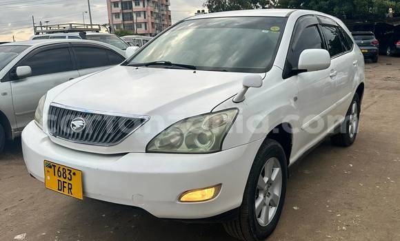 Buy Used Toyota Harrier White Car in Dar es Salaam in Dar es Salaam Buy Used Toyota Harrier White Car in Dar es Salaam in Dar es Salaam