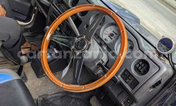 Nunua Ilio tumika Suzuki Jimny Nyeusi Gari ndani ya Dar es Salaam nchini Dar es Salaam Nunua Ilio tumika Suzuki Jimny Nyeusi Gari ndani ya Dar es Salaam nchini Dar es Salaam