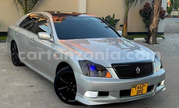 Nunua Ilio tumika Toyota Crown Fedha Gari ndani ya Dar es Salaam nchini Dar es Salaam Nunua Ilio tumika Toyota Crown Fedha Gari ndani ya Dar es Salaam nchini Dar es Salaam