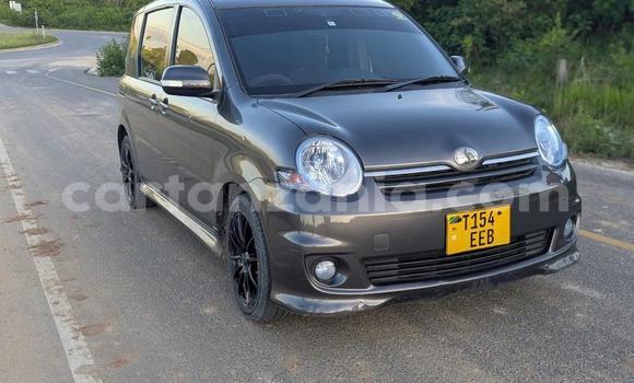 Buy Used Toyota Sienta Other Car in Dar es Salaam in Dar es Salaam