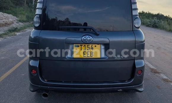 Buy Used Toyota Sienta Other Car in Dar es Salaam in Dar es Salaam Buy Used Toyota Sienta Other Car in Dar es Salaam in Dar es Salaam
