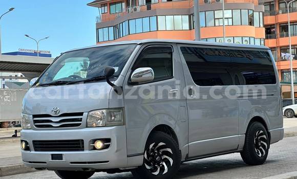 Buy Import Toyota Hiace Silver Car in Dar es Salaam in Dar es Salaam Buy Import Toyota Hiace Silver Car in Dar es Salaam in Dar es Salaam