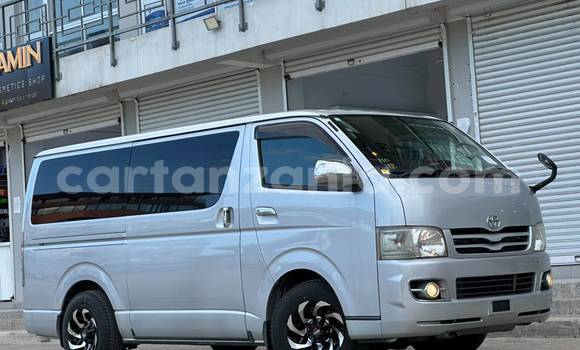 Buy Import Toyota Hiace Silver Car in Dar es Salaam in Dar es Salaam Buy Import Toyota Hiace Silver Car in Dar es Salaam in Dar es Salaam