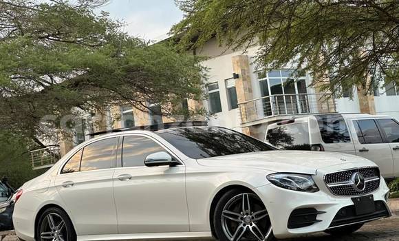 Buy Import Mercedes-Benz E-Classe White Car in Dar es Salaam in Dar es Salaam Buy Import Mercedes-Benz E-Classe White Car in Dar es Salaam in Dar es Salaam