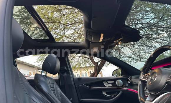 Buy Import Mercedes-Benz E-Classe White Car in Dar es Salaam in Dar es Salaam Buy Import Mercedes-Benz E-Classe White Car in Dar es Salaam in Dar es Salaam