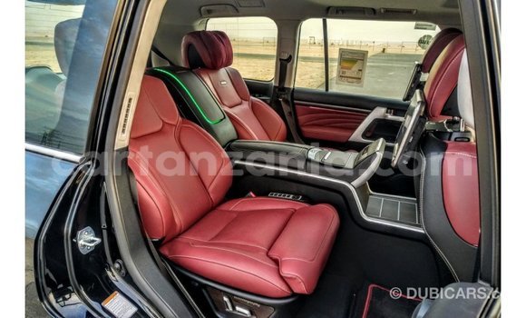 Nunua Imported Toyota Land Cruiser Nyeusi Gari ndani ya Import - Dubai nchini Arusha Nunua Imported Toyota Land Cruiser Nyeusi Gari ndani ya Import - Dubai nchini Arusha