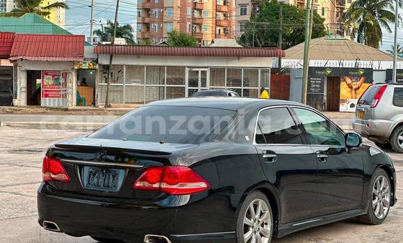 Buy Import Toyota Crown Black Car in Dar es Salaam in Dar es Salaam Buy Import Toyota Crown Black Car in Dar es Salaam in Dar es Salaam