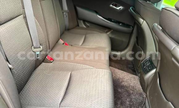 Buy Import Toyota Crown Black Car in Dar es Salaam in Dar es Salaam Buy Import Toyota Crown Black Car in Dar es Salaam in Dar es Salaam