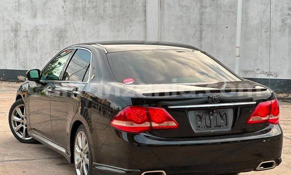 Buy Import Toyota Crown Black Car in Dar es Salaam in Dar es Salaam Buy Import Toyota Crown Black Car in Dar es Salaam in Dar es Salaam