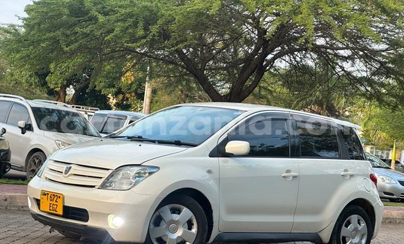 Nunua Ilio tumika Toyota IST Nyeupe Gari ndani ya Dar es Salaam nchini Dar es Salaam Nunua Ilio tumika Toyota IST Nyeupe Gari ndani ya Dar es Salaam nchini Dar es Salaam