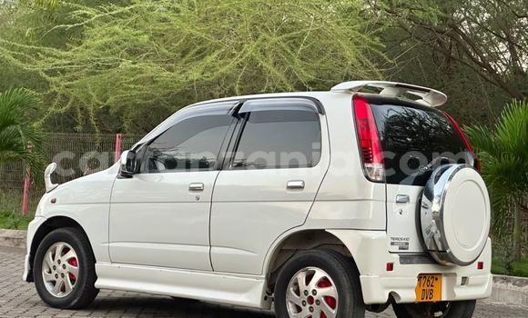 Nunua Ilio tumika Daihatsu Terios Nyeupe Gari ndani ya Dar es Salaam nchini Dar es Salaam Nunua Ilio tumika Daihatsu Terios Nyeupe Gari ndani ya Dar es Salaam nchini Dar es Salaam