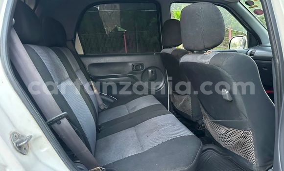 Nunua Ilio tumika Daihatsu Terios Nyeupe Gari ndani ya Dar es Salaam nchini Dar es Salaam Nunua Ilio tumika Daihatsu Terios Nyeupe Gari ndani ya Dar es Salaam nchini Dar es Salaam