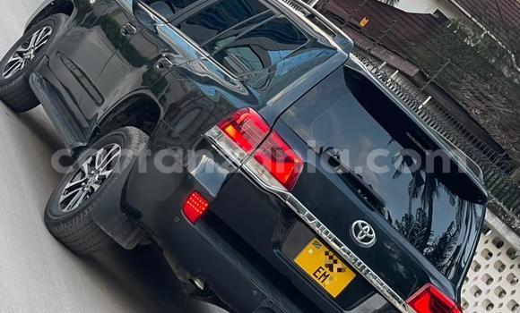 Nunua Ilio tumika Toyota Land Cruiser Nyeusi Gari ndani ya Dar es Salaam nchini Dar es Salaam Nunua Ilio tumika Toyota Land Cruiser Nyeusi Gari ndani ya Dar es Salaam nchini Dar es Salaam