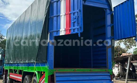 Nunua Ilio tumika Scania 113–320 Nyingine Lori ndani ya Dar es Salaam nchini Dar es Salaam Nunua Ilio tumika Scania 113–320 Nyingine Lori ndani ya Dar es Salaam nchini Dar es Salaam