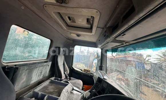 Nunua Ilio tumika Scania 113–320 Nyingine Lori ndani ya Dar es Salaam nchini Dar es Salaam Nunua Ilio tumika Scania 113–320 Nyingine Lori ndani ya Dar es Salaam nchini Dar es Salaam