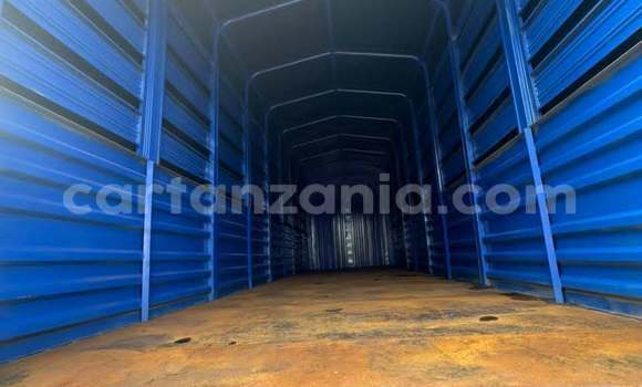 Nunua Ilio tumika Scania 113–320 Nyingine Lori ndani ya Dar es Salaam nchini Dar es Salaam Nunua Ilio tumika Scania 113–320 Nyingine Lori ndani ya Dar es Salaam nchini Dar es Salaam