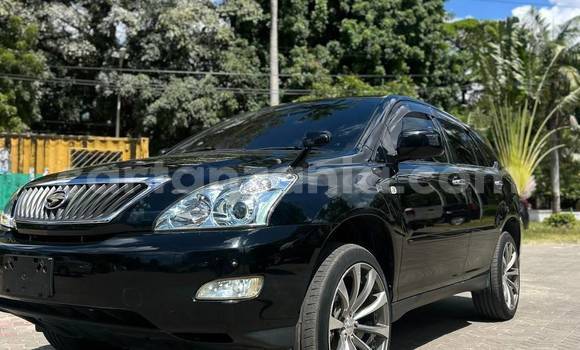 Nunua Ilio tumika Toyota Harrier Nyeusi Gari ndani ya Dar es Salaam nchini Dar es Salaam Nunua Ilio tumika Toyota Harrier Nyeusi Gari ndani ya Dar es Salaam nchini Dar es Salaam