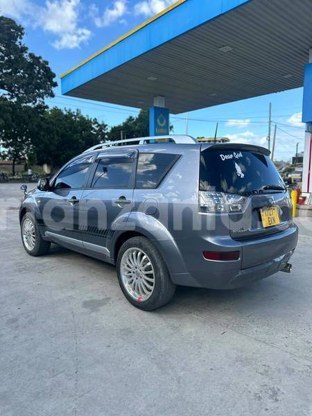 Big with watermark mitsubishi outlander dar es salaam dar es salaam 33560