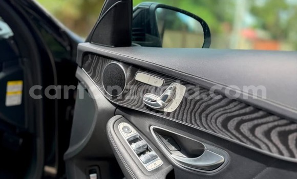 Buy Used Mercedes-Benz C-Classe Black Car in Dar es Salaam in Dar es Salaam Buy Used Mercedes-Benz C-Classe Black Car in Dar es Salaam in Dar es Salaam