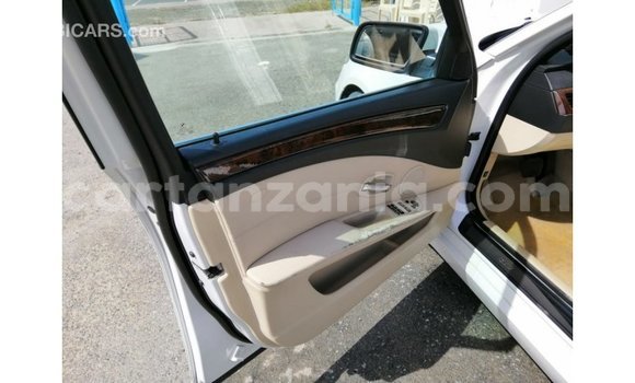 Nunua Imported BMW Z3 Nyeupe Gari ndani ya Import - Dubai nchini Arusha Nunua Imported BMW Z3 Nyeupe Gari ndani ya Import - Dubai nchini Arusha