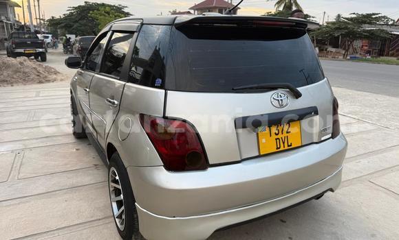 Buy Used Toyota IST Other Car in Dar es Salaam in Dar es Salaam Buy Used Toyota IST Other Car in Dar es Salaam in Dar es Salaam