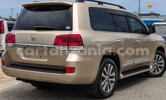 Buy Import Toyota Land Cruiser Other Car in Dar es Salaam in Dar es Salaam Buy Import Toyota Land Cruiser Other Car in Dar es Salaam in Dar es Salaam