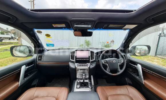 Buy Import Toyota Land Cruiser Other Car in Dar es Salaam in Dar es Salaam Buy Import Toyota Land Cruiser Other Car in Dar es Salaam in Dar es Salaam