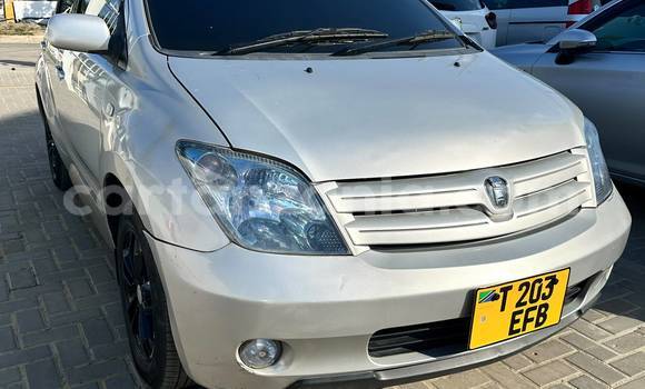 Buy Used Toyota IST Silver Car in Dar es Salaam in Dar es Salaam