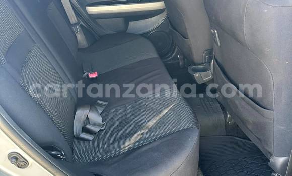 Nunua Ilio tumika Toyota IST Fedha Gari ndani ya Dar es Salaam nchini Dar es Salaam Nunua Ilio tumika Toyota IST Fedha Gari ndani ya Dar es Salaam nchini Dar es Salaam