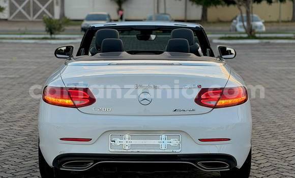 Buy Used Mercedes-Benz C-Classe White Car in Dar es Salaam in Dar es Salaam Buy Used Mercedes-Benz C-Classe White Car in Dar es Salaam in Dar es Salaam